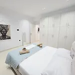 Hidden Gem 2br *