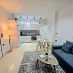 Hidden Gem 2br