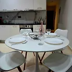 Hidden Gem 2br