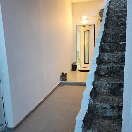 Hidden Gem 2br *