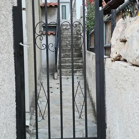 Hidden Gem 2br | Apartment Loutraki (Corinthia)