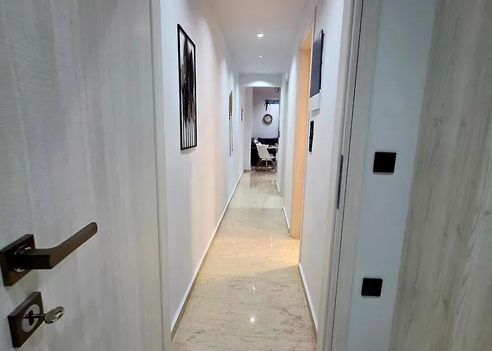 Hidden Gem 2br Apartament