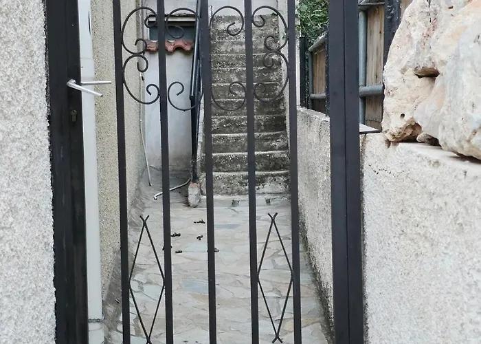 Hidden Gem 2br Apartament Loutráki