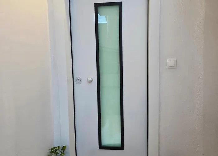 Hidden Gem 2br Apartament